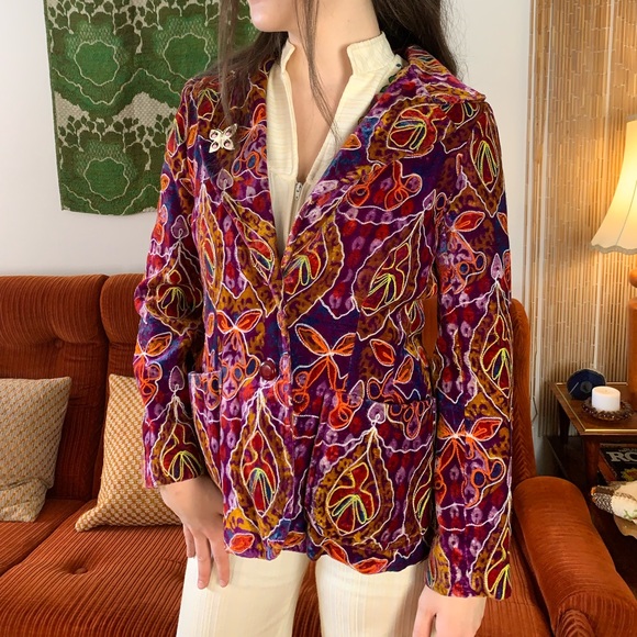 RARE 60s/70s Hippie, Woodstock Era Silk Velvet Embroidered Blazer Jacket - Picture 6 of 6